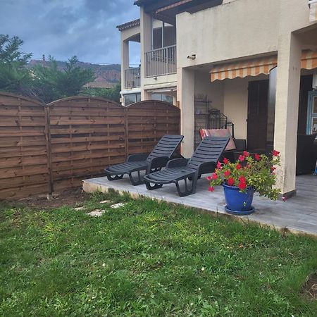 Agay Le Pti Bonheur 60M2 Rez De Jardin, En Bord De Mer Saint-Raphaël エクステリア 写真