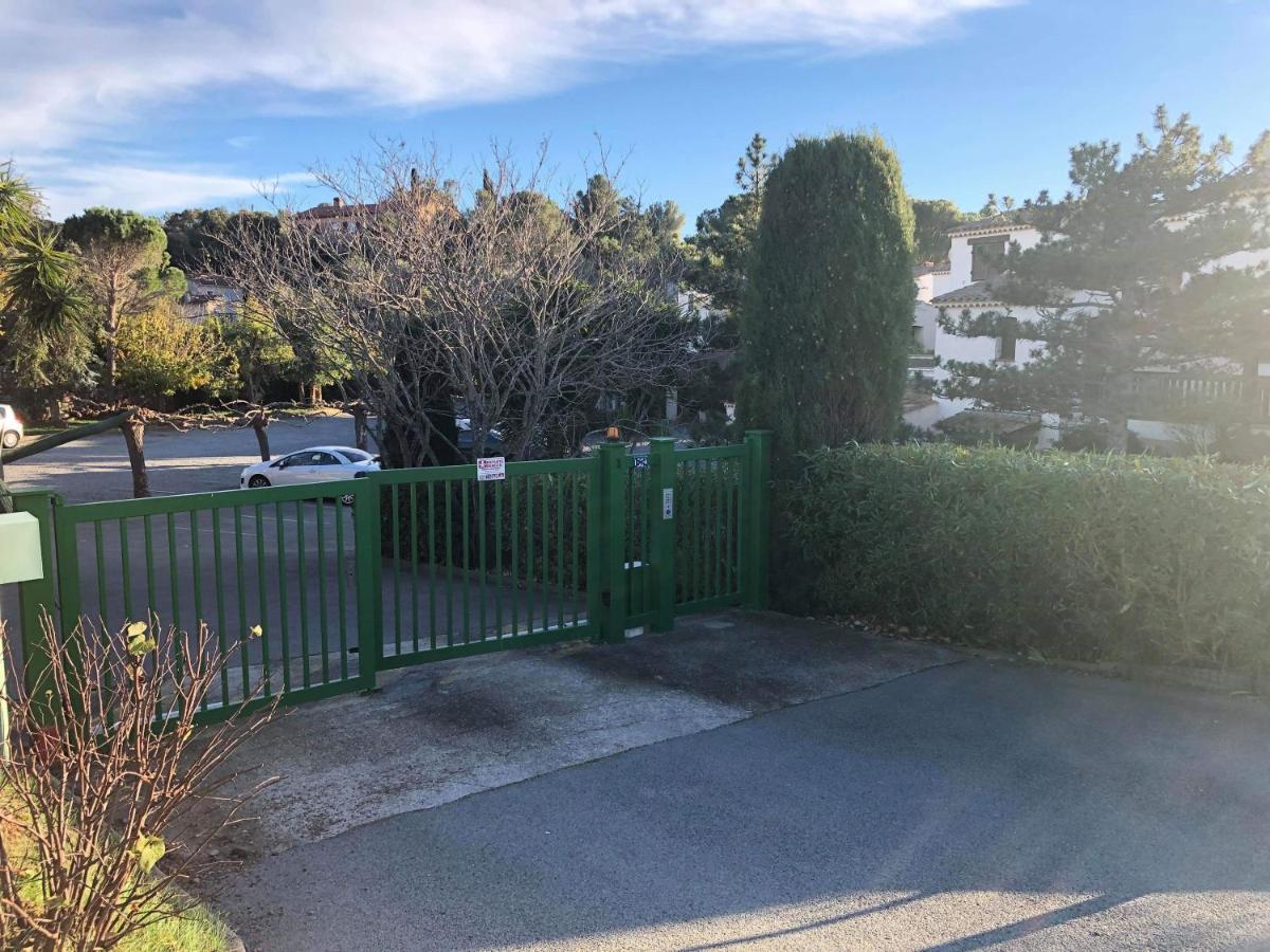Agay Le Pti Bonheur 60M2 Rez De Jardin, En Bord De Mer Saint-Raphaël エクステリア 写真